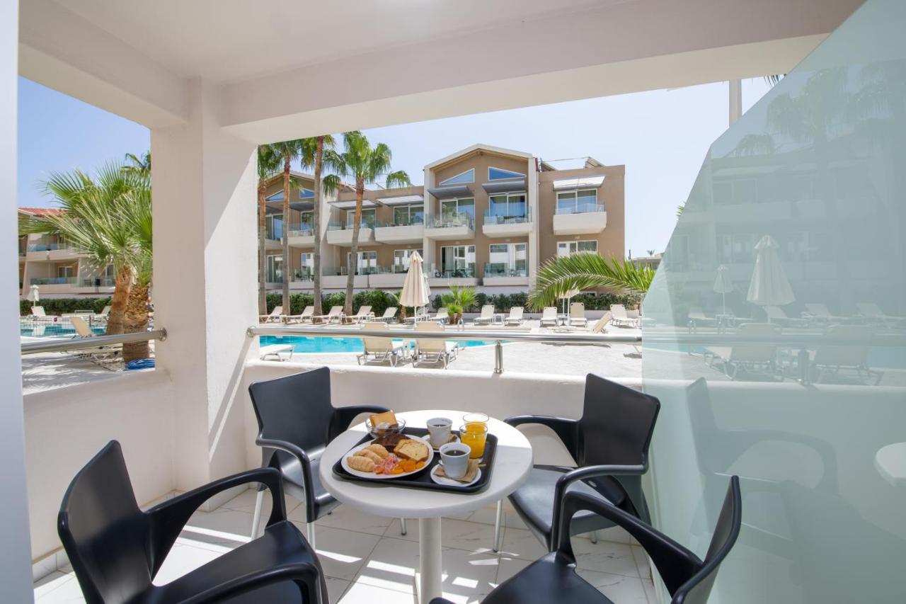 Marika Hotel Platanias  Exterior photo