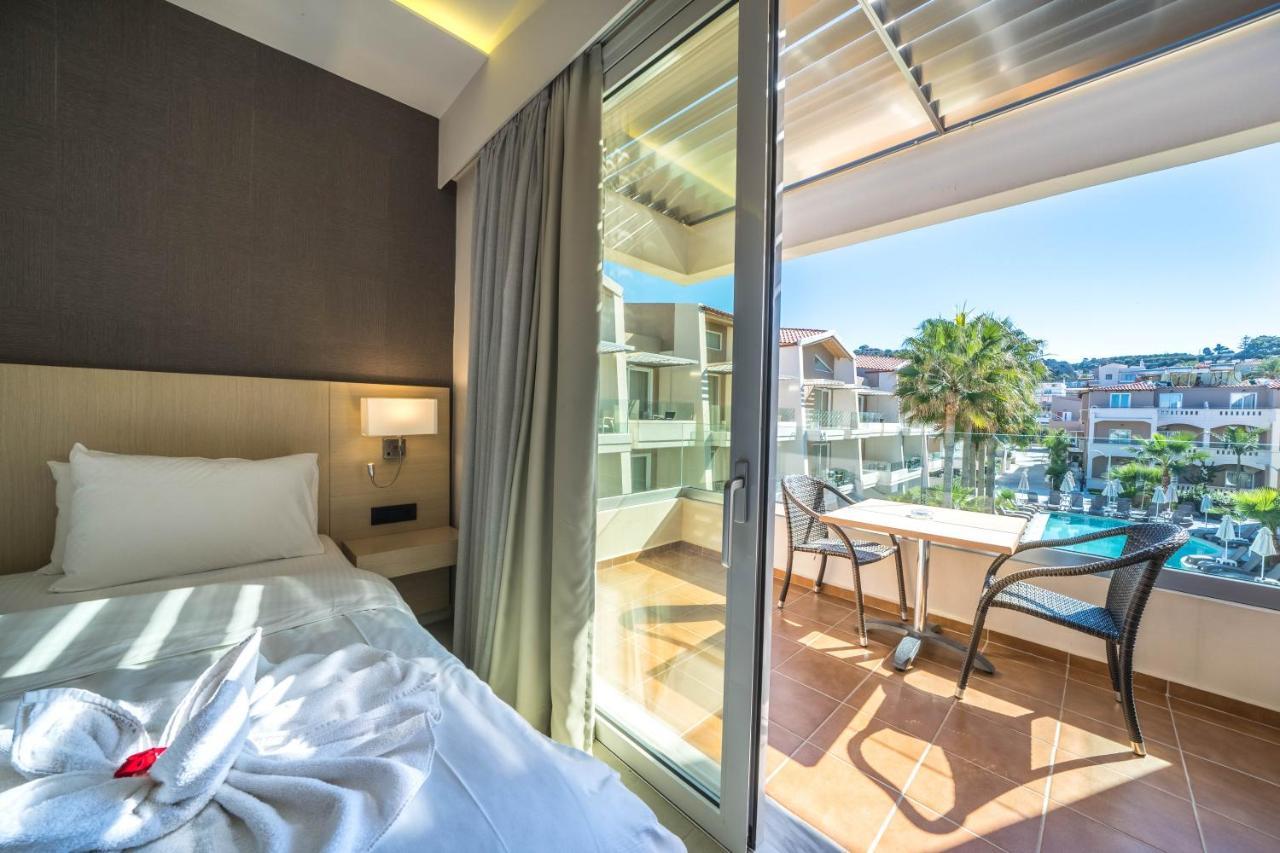 Marika Hotel Platanias  Exterior photo